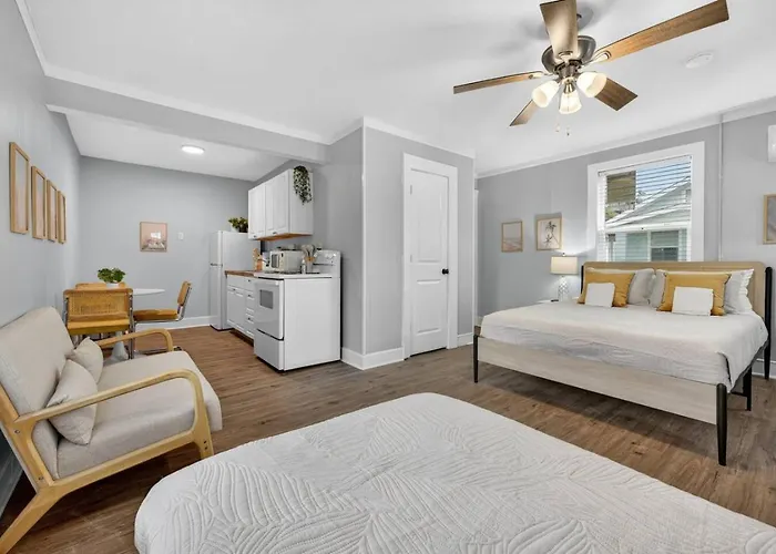 Unit 19 Tiny Haven Unwind In *